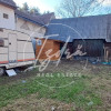 Teren intravilan cu utilitati si constructie de lemn thumb 3
