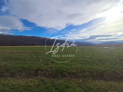 Teren extravilan de vânzare – 500 mp – Tălmaciu, zonă apropiată de intravilan